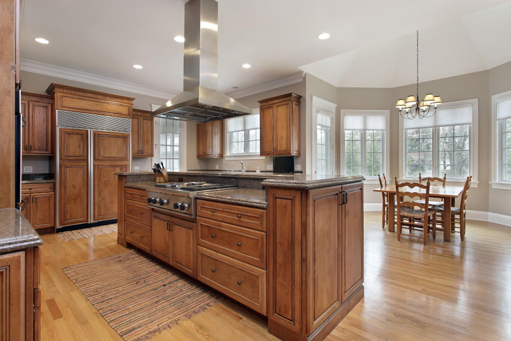 How to choose your kitchen cabinets with 3 easy decisions